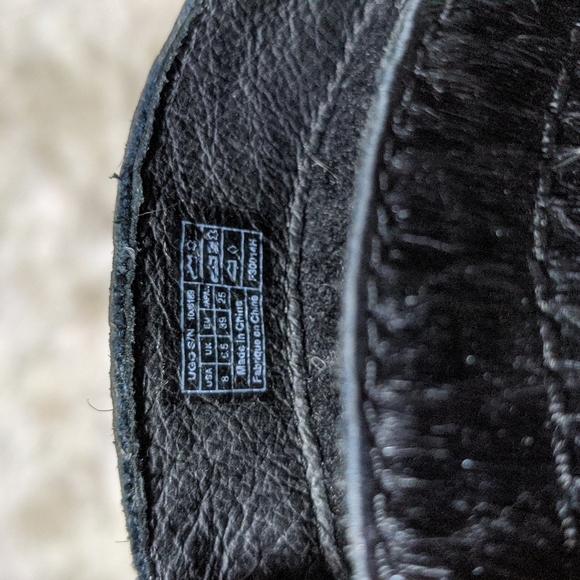 UGG Australia Women's Black Charlotte Snake Print Calf Hair Ankle Boots 8 - Picture 7 of 8